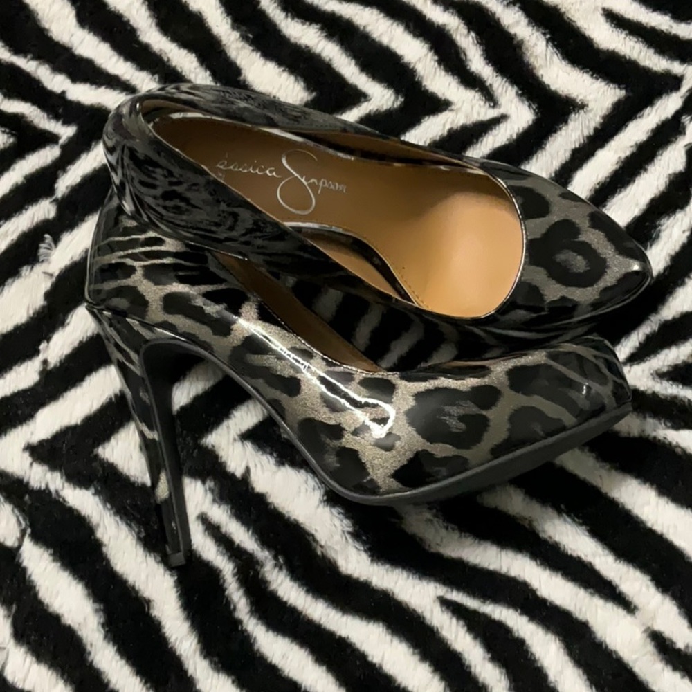 Jessica  Simpson heels
